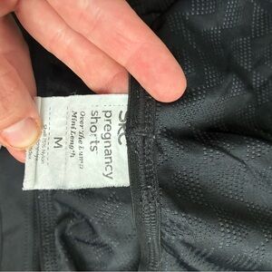 SRC pregnancy shorts size M
